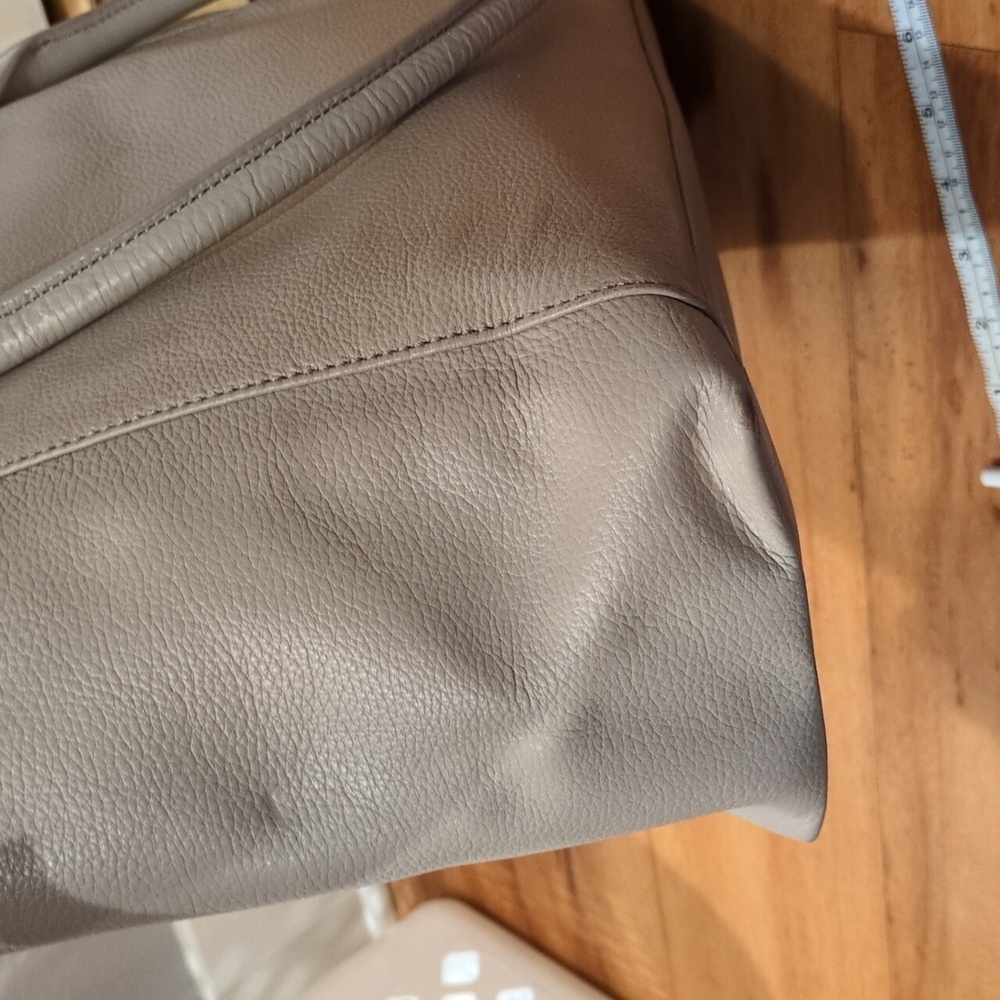 Kate Spade PROJECT Renny Drive Francis in clocktower Taupe Bag STORYBOOK Lining - Picture 11 of 15